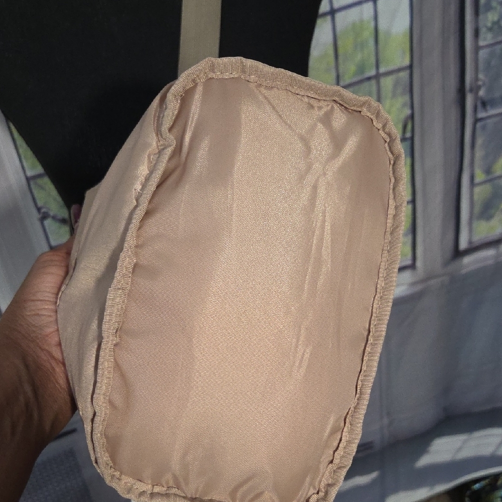 Quilted Taupe Crossbody Bag with Adjustable Strap - Picture 8 of 13